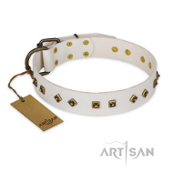 "Snow Cloud" FDT Artisan Lederhalsband mit rhombischen Nieten "Snow Cloud" FDT Artisan Lederhalsband mit rhombischen Nieten